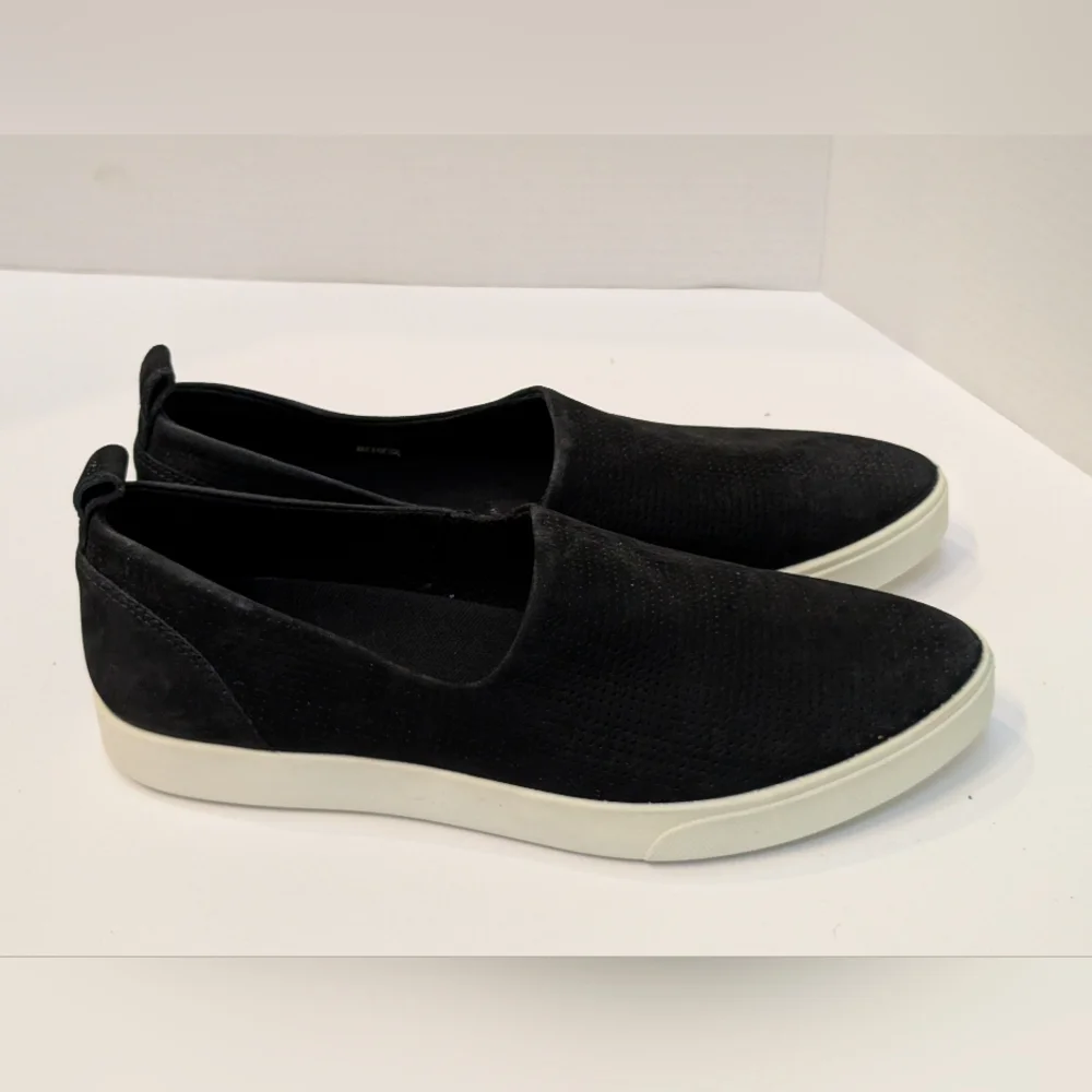 ECCO Women's Gillian Slip On Black Leather Comfort Shoes 10/41 Flat Loafers X1 - Picture 3 of 9